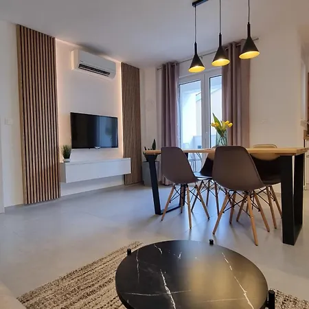 Marin, Near Medulin *